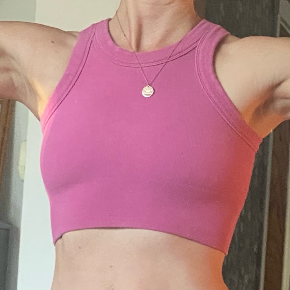 Alo Cropped Racerback Tank Top